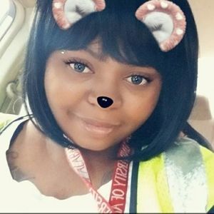 Meet your Posher, Ericka